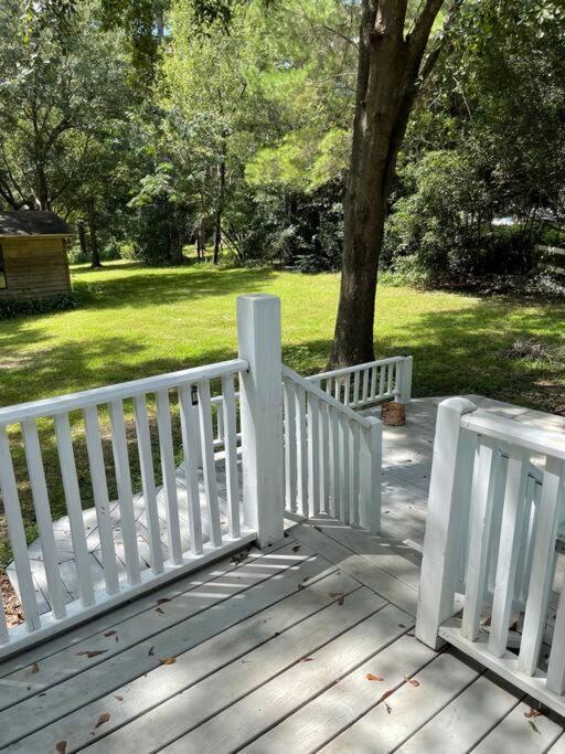 Town & Country Hideaway - 1Br/1Ba, 20 Min Famu/Fsu Apartment แทลลาแฮสซี ภายนอก รูปภาพ