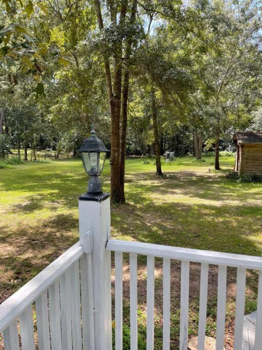 Town & Country Hideaway - 1Br/1Ba, 20 Min Famu/Fsu Apartment แทลลาแฮสซี ภายนอก รูปภาพ