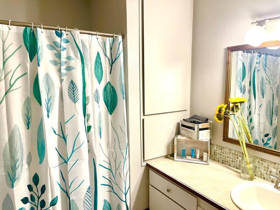 Town & Country Hideaway - 1Br/1Ba, 20 Min Famu/Fsu Apartment แทลลาแฮสซี ภายนอก รูปภาพ